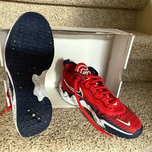 NEW Nike Air Zoom GT Run Women’s size 9/men’s size 7.5 Athletic Shoes